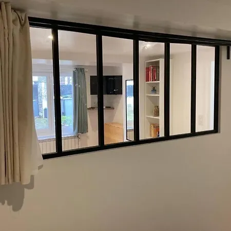 Le Petit Repozoir, Halte Entre Paris Et Apartment Ozoir-la-Ferriere